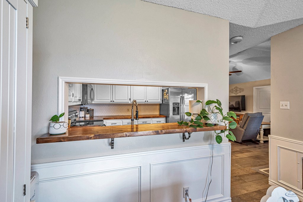 10802 E County Rd 108