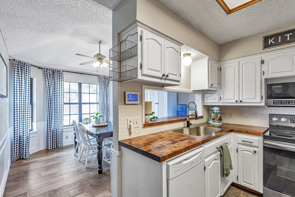 10802 E County Rd 108