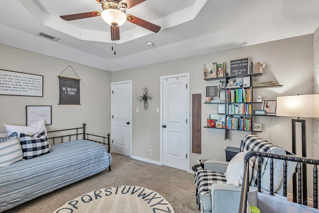 10802 E County Rd 108