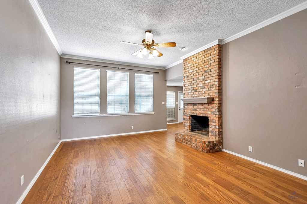 10809 E County Rd 108