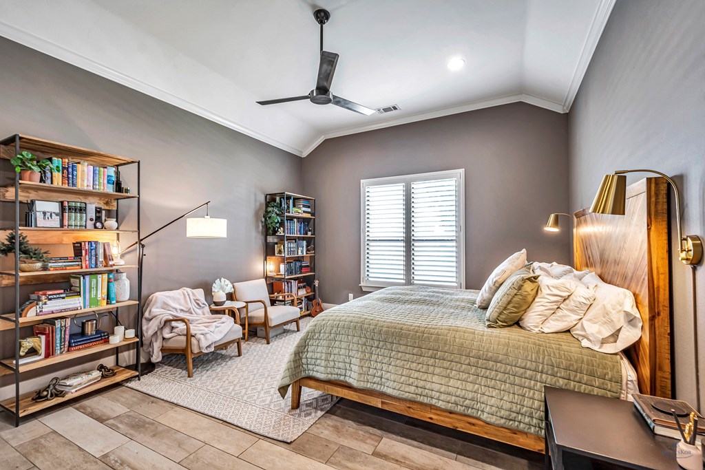 5205 Brown Heart Lane