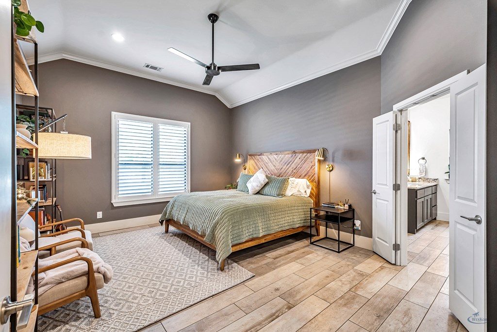 5205 Brown Heart Lane