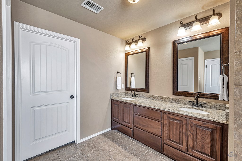 2800 S County Rd 1066