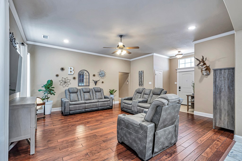 2800 S County Rd 1066