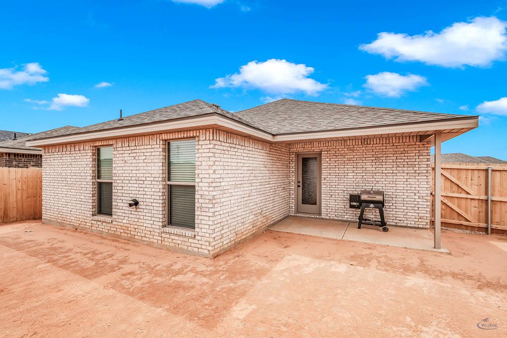 2011 Escalara Street