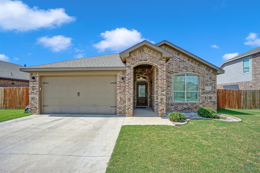 2323 Horizon Rd