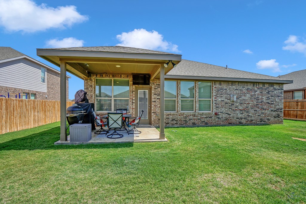 2323 Horizon Rd