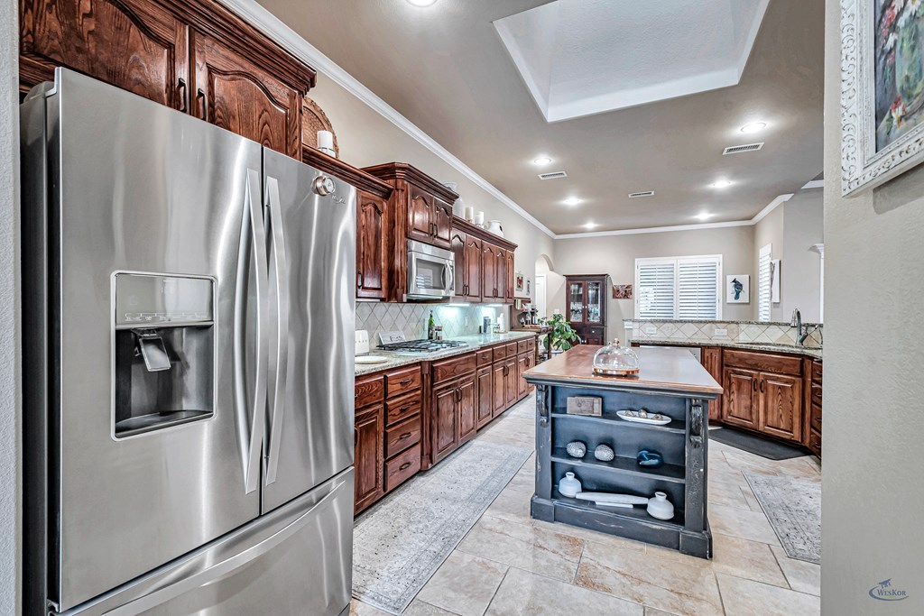 2504 Regency Oaks Ct