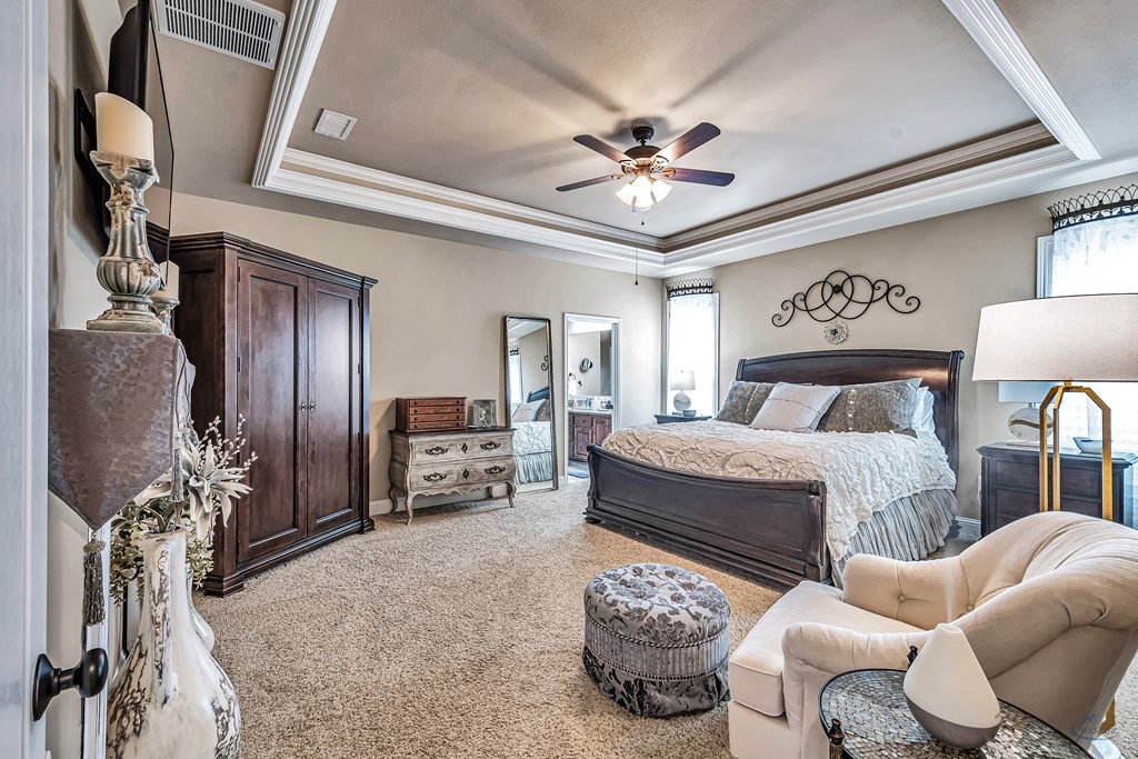 2504 Regency Oaks Ct