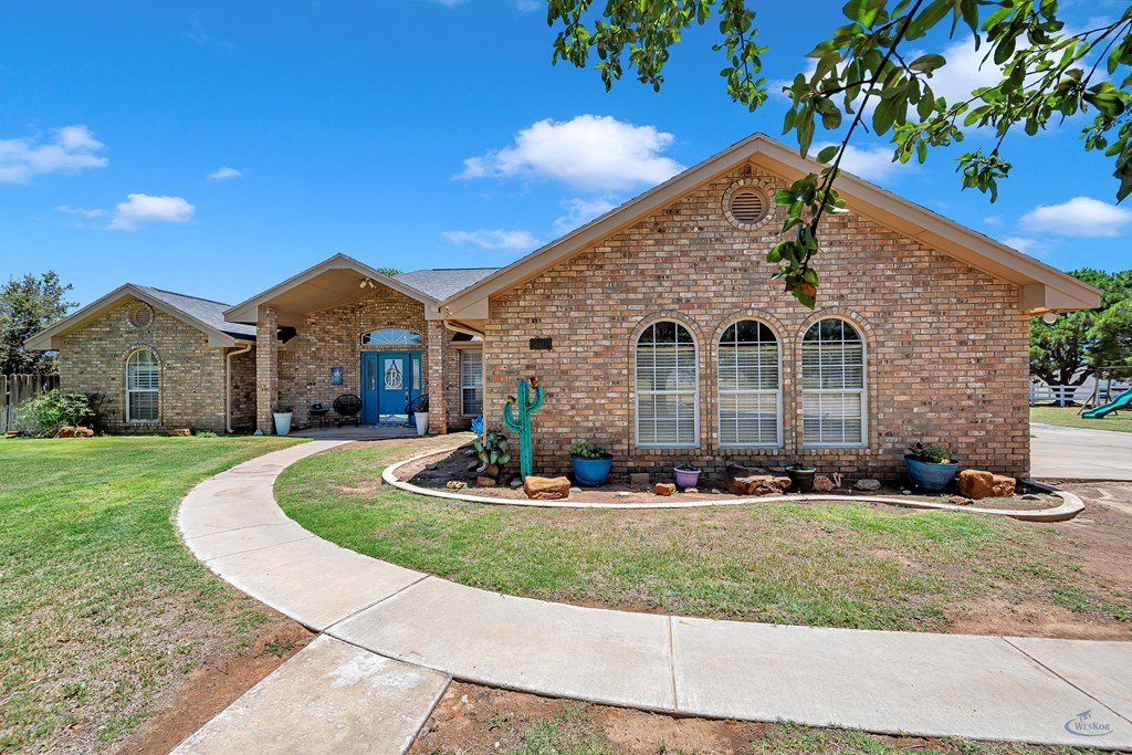 2201 S County Rd 1128