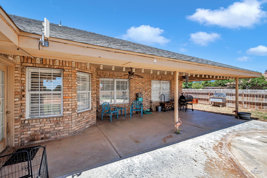 2201 S County Rd 1128