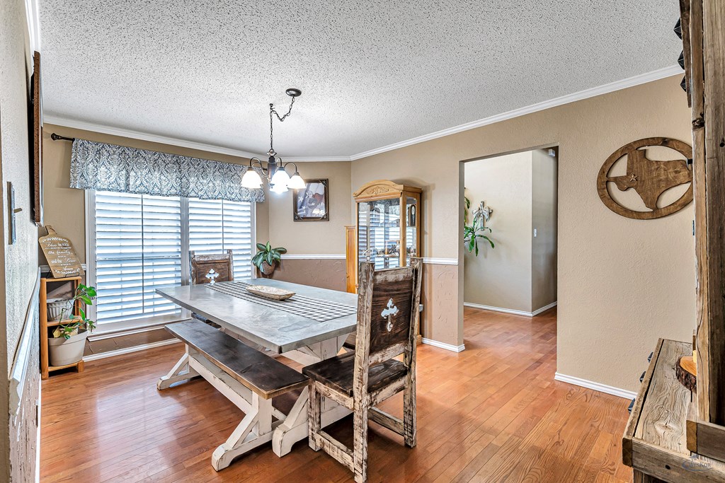 2201 S County Rd 1128