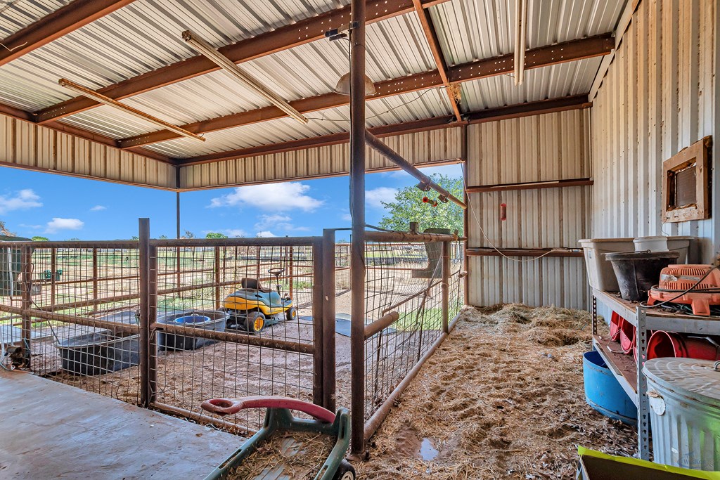 2201 S County Rd 1128