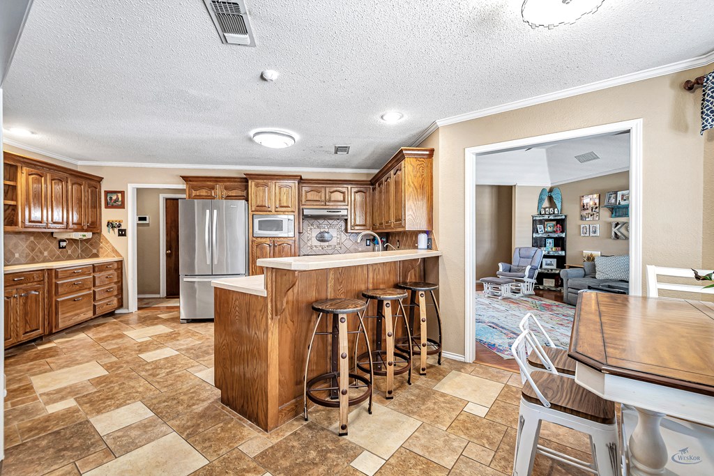 2201 S County Rd 1128