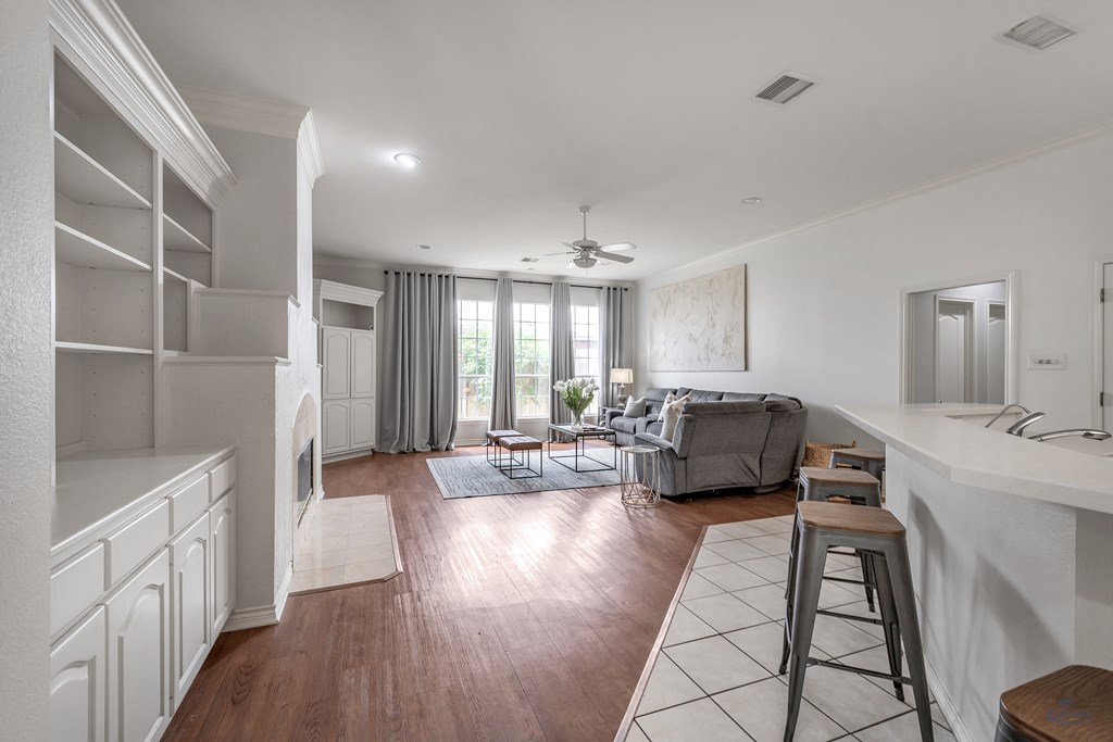 5716 Ridgemont Place