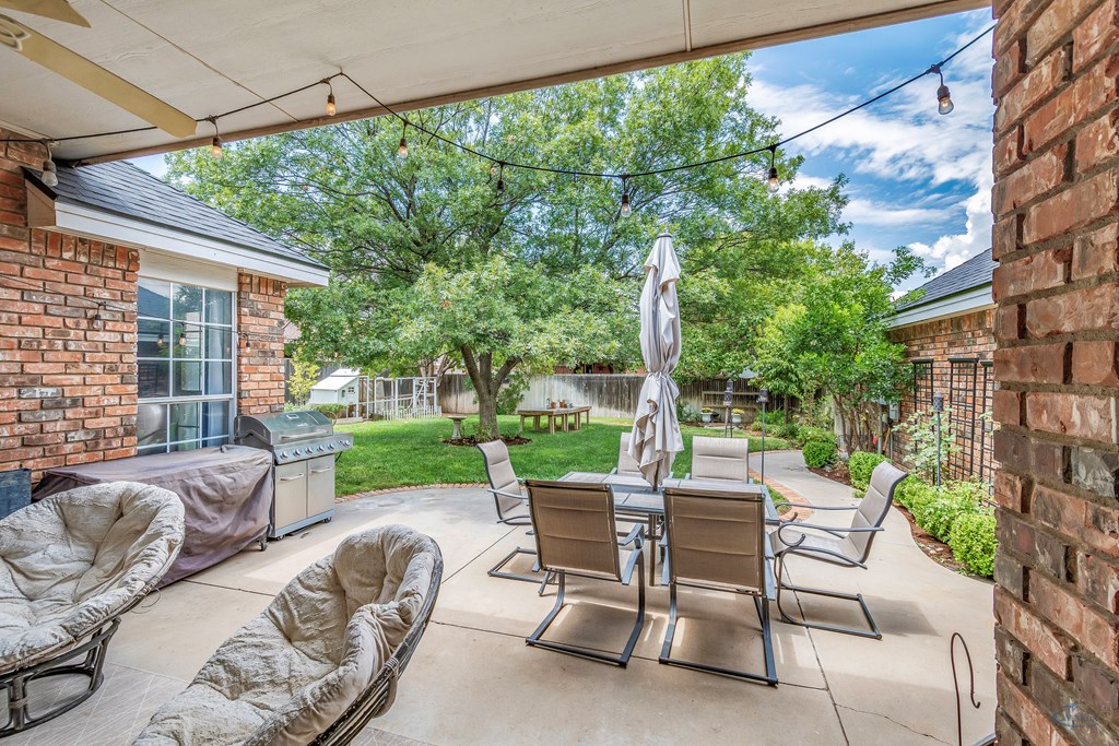 5716 Ridgemont Place