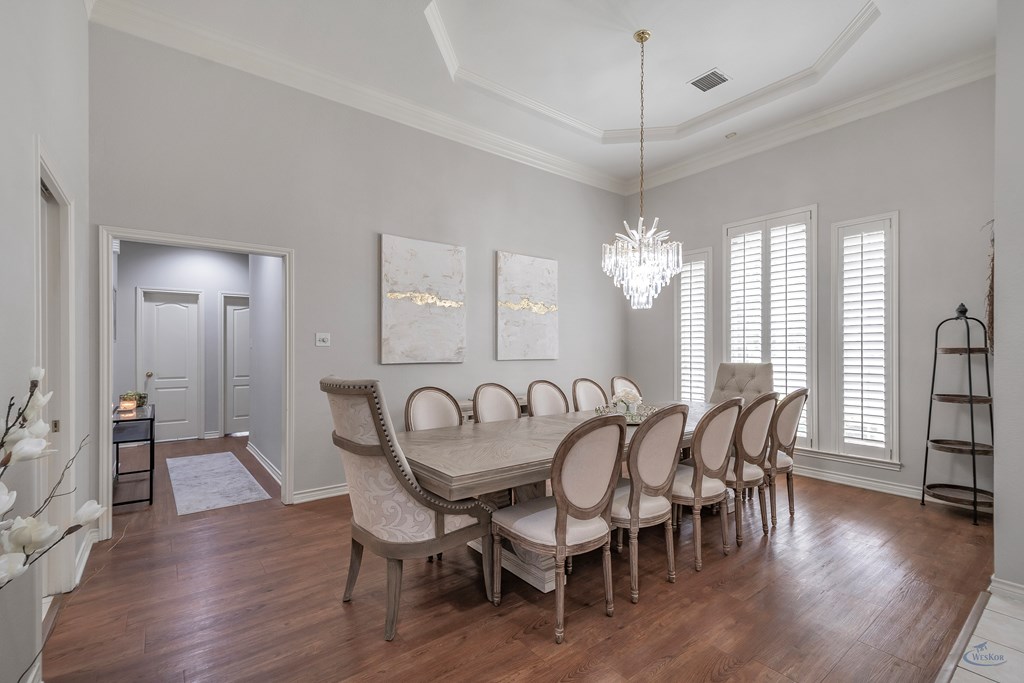 5716 Ridgemont Place