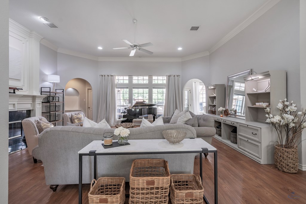 5716 Ridgemont Place