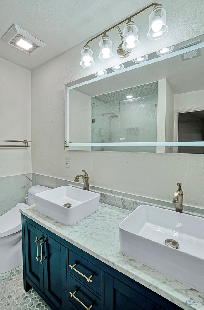 10803 E County Rd 105