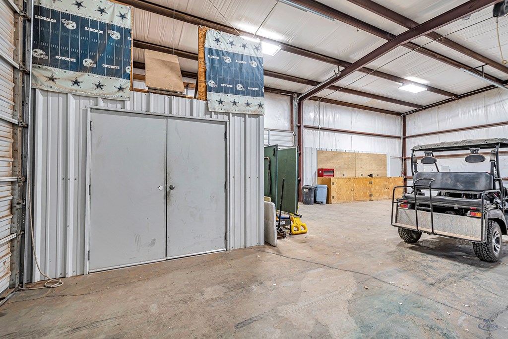 10601 E County Rd 102