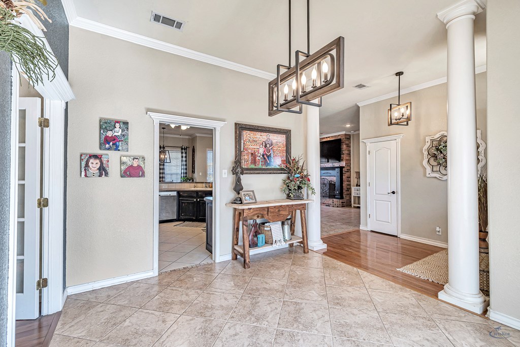 10601 E County Rd 102