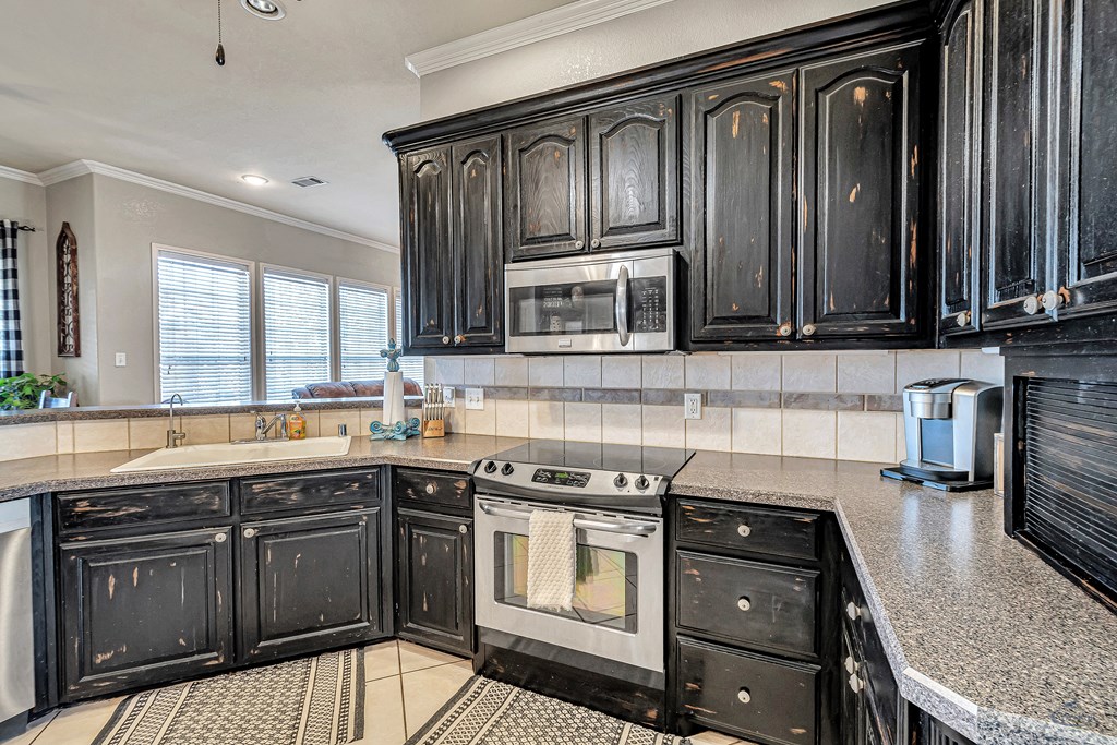 10601 E County Rd 102