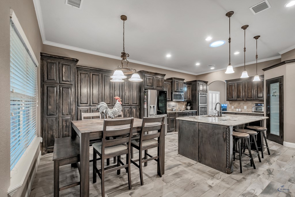 3600 W County Rd 143