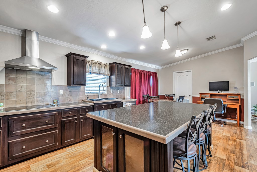 1110 N County Rd 1086