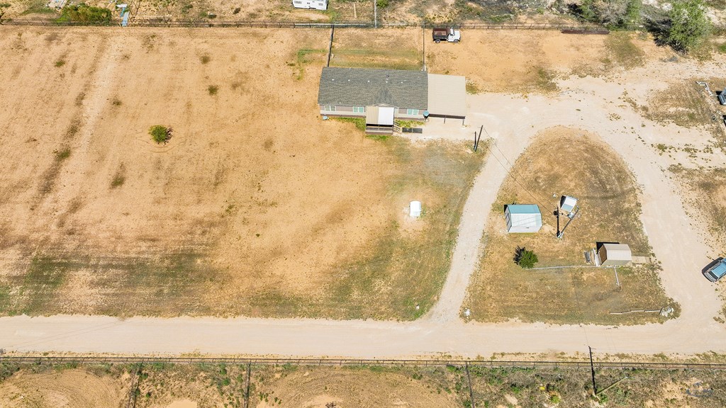 1110 N County Rd 1086