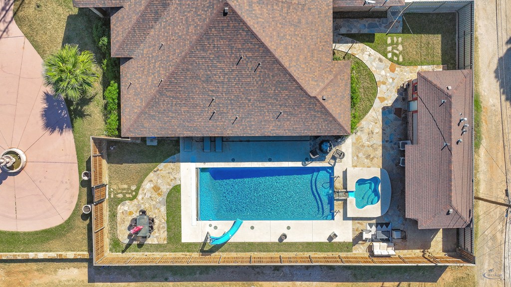 2301 W Golf Course Rd