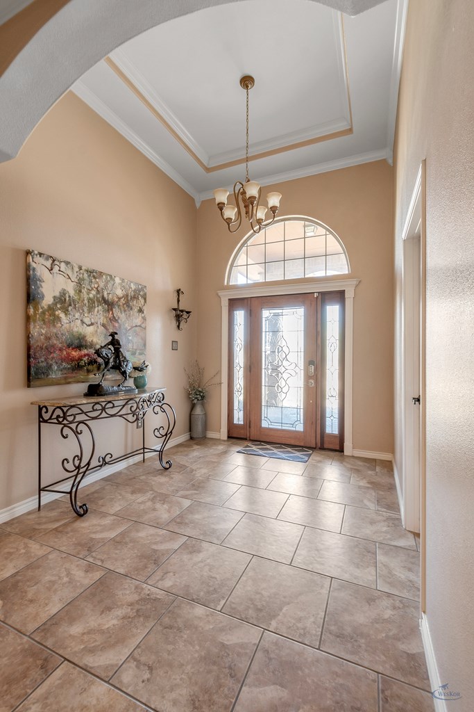 2301 W Golf Course Rd