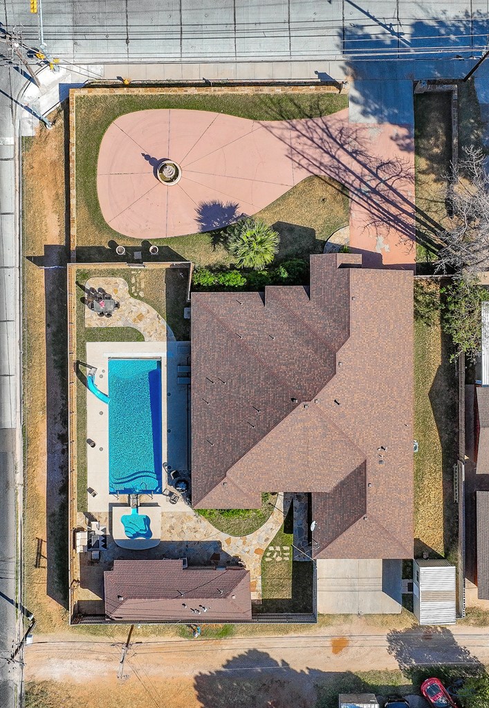 2301 W Golf Course Rd