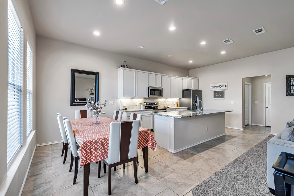 6704 Brand Lane