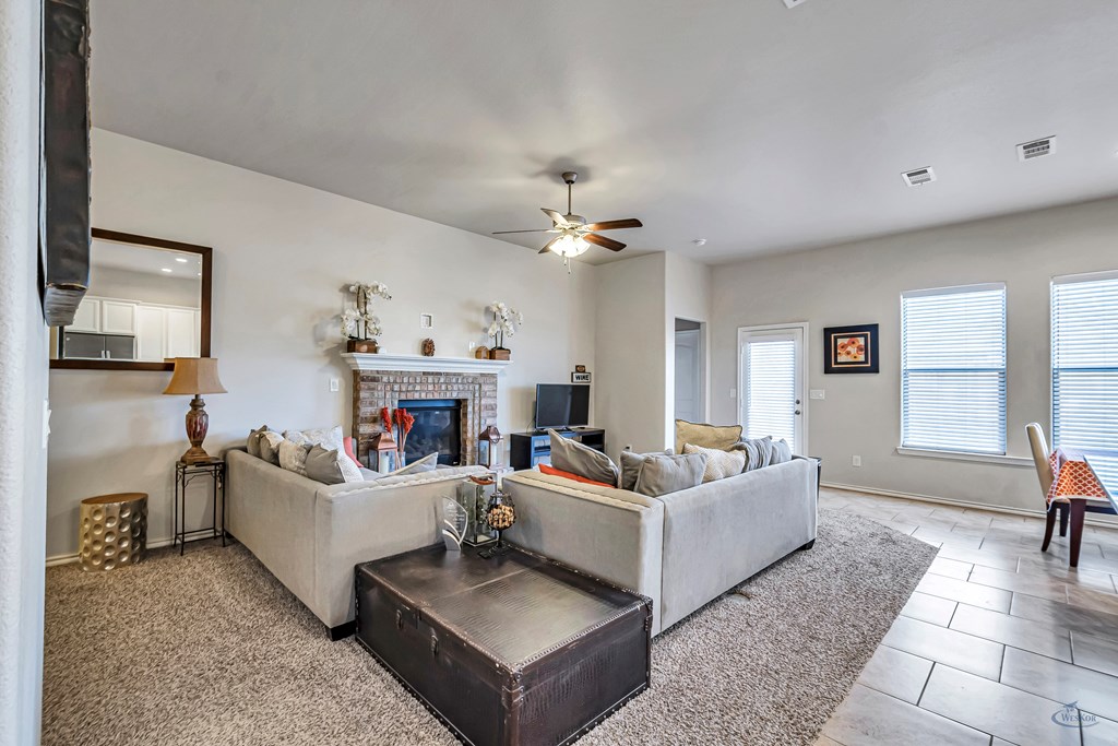 6704 Brand Lane