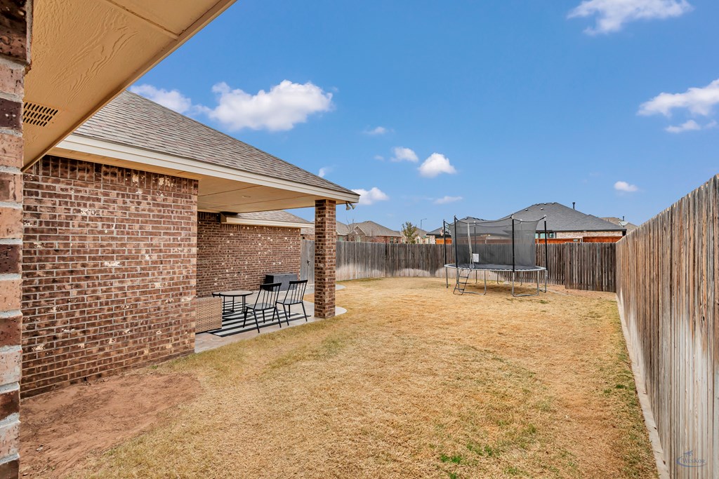 6024 Frio Dr