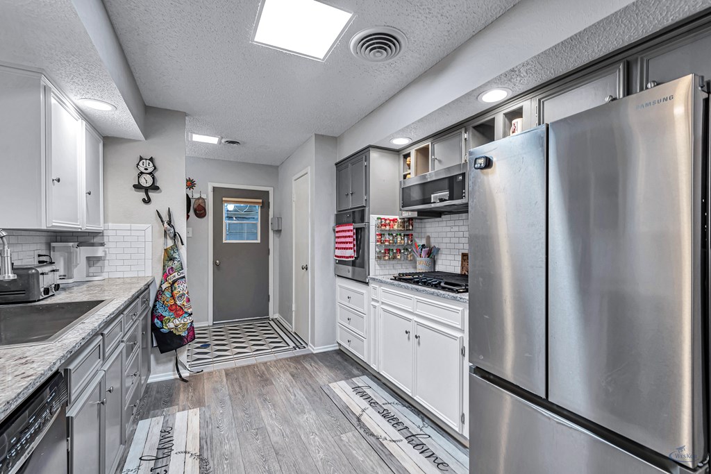 3111 W Golf Course Rd