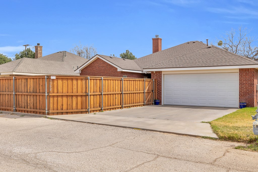 5502 Sundance Court
