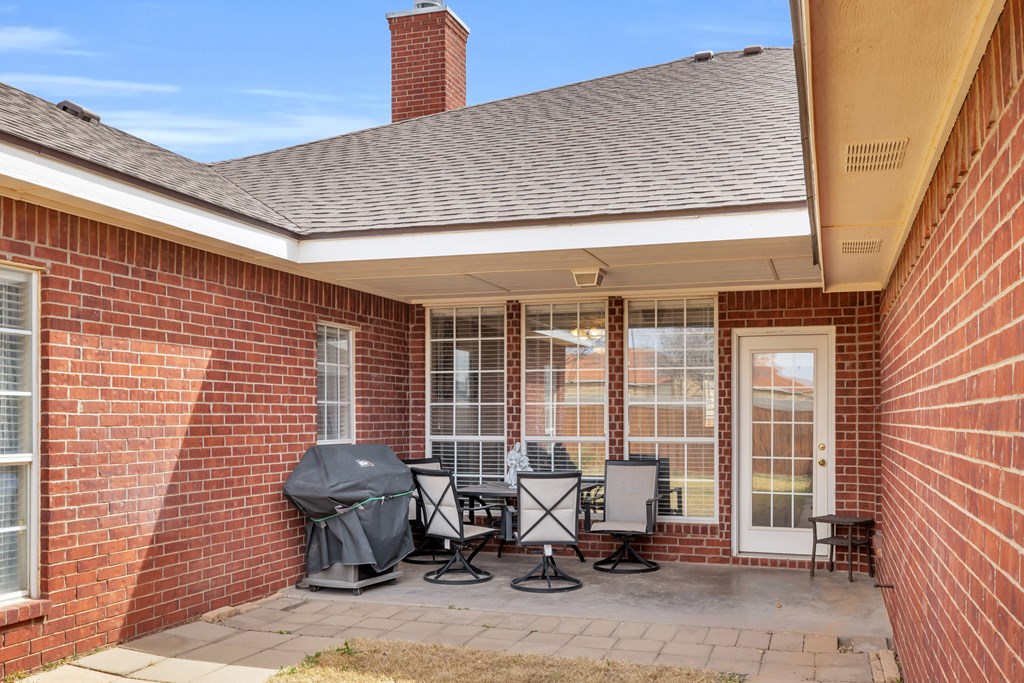 5502 Sundance Court