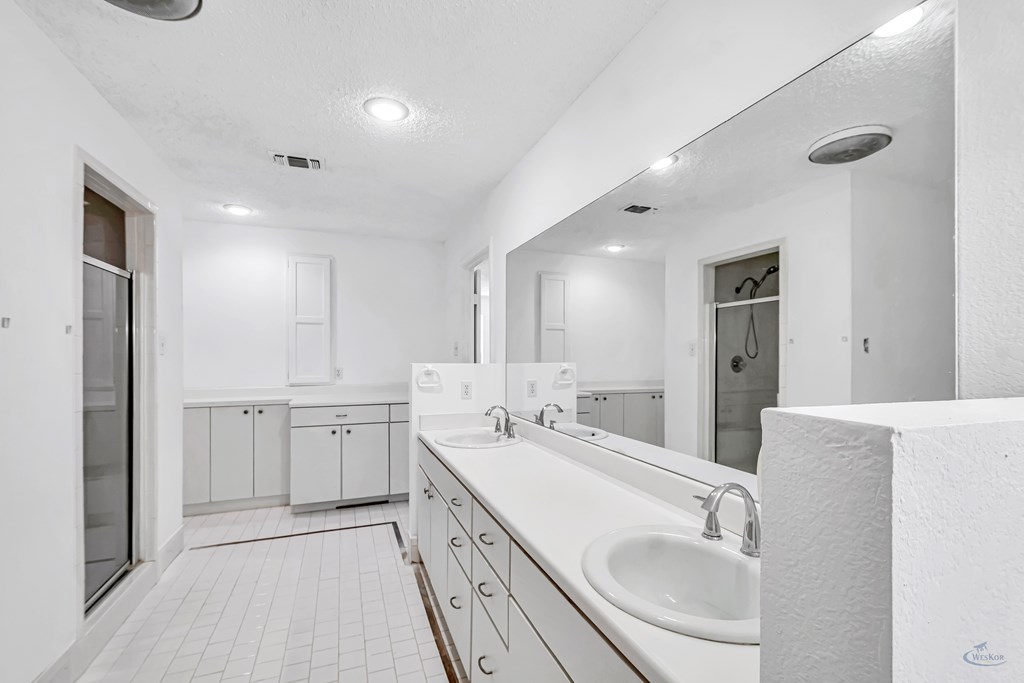 3908 W County Rd 145