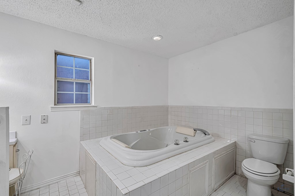 3908 W County Rd 145