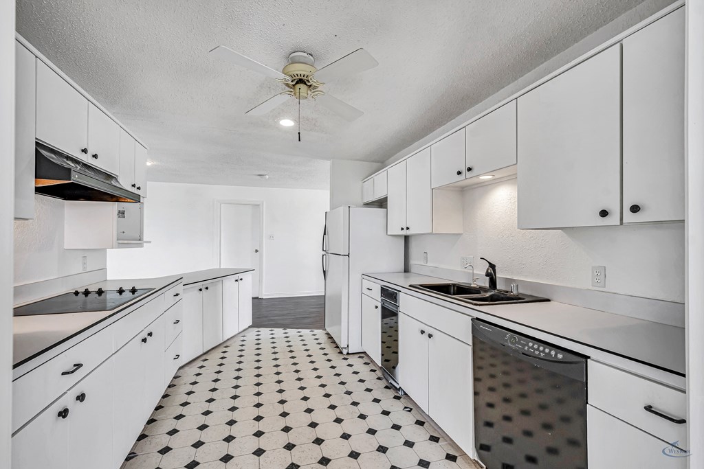 3908 W County Rd 145