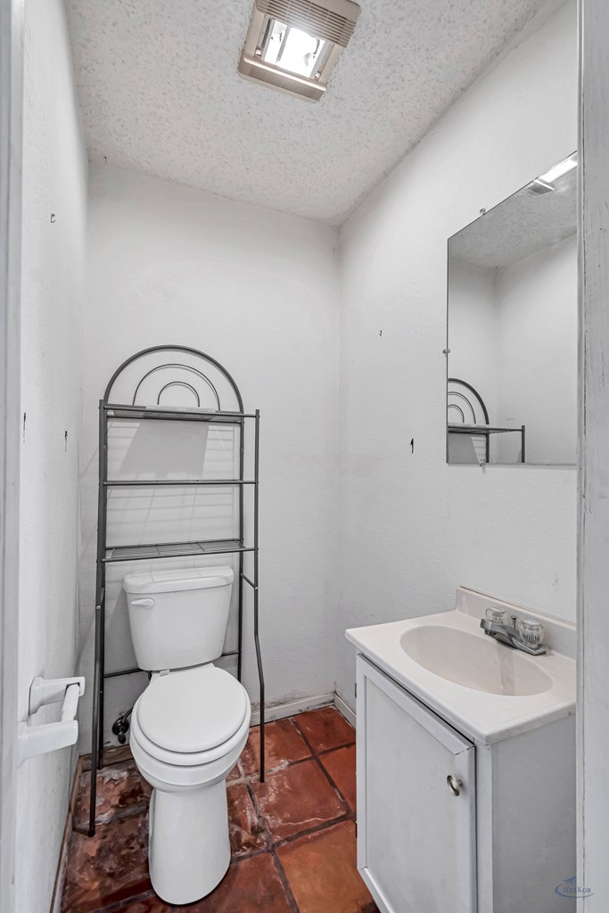 3908 W County Rd 145