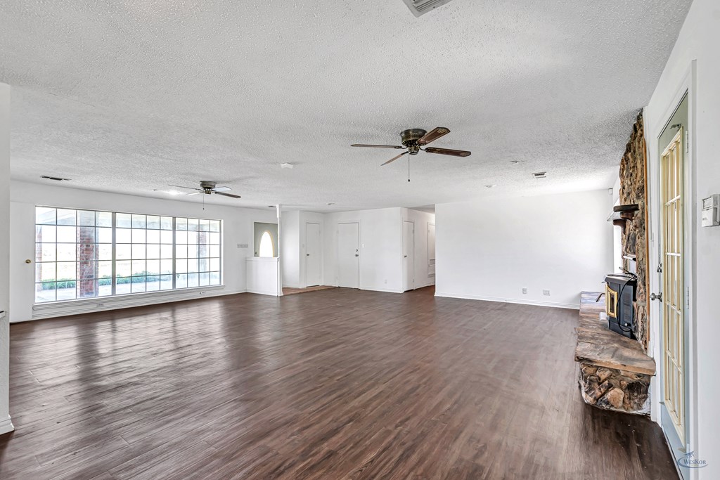 3908 W County Rd 145