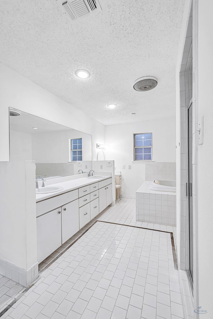 3908 W County Rd 145