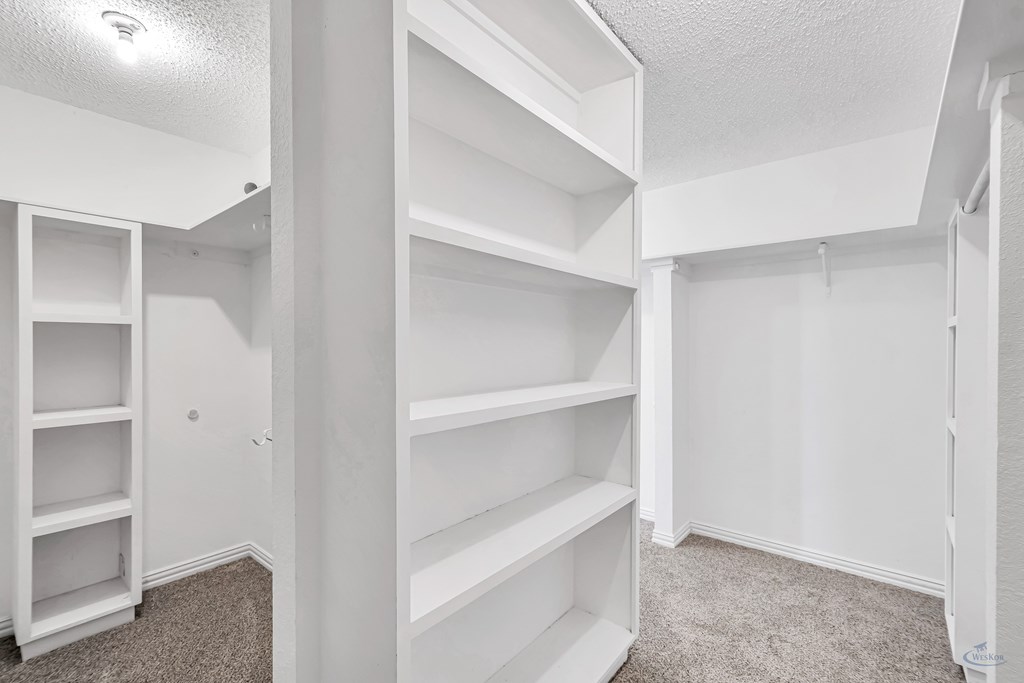 3908 W County Rd 145