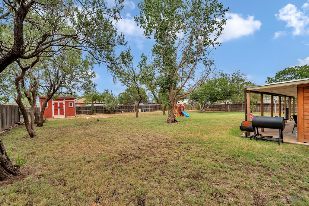 10807 E County Rd 105