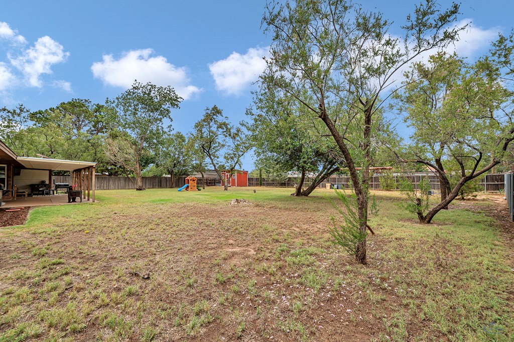 10807 E County Rd 105