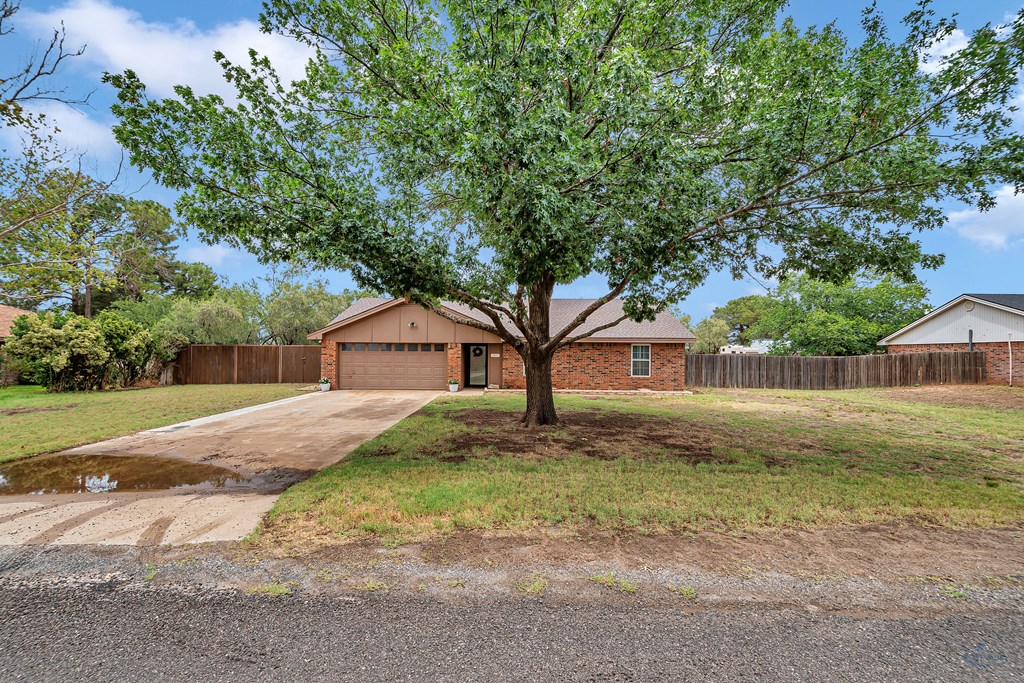 10807 E County Rd 105