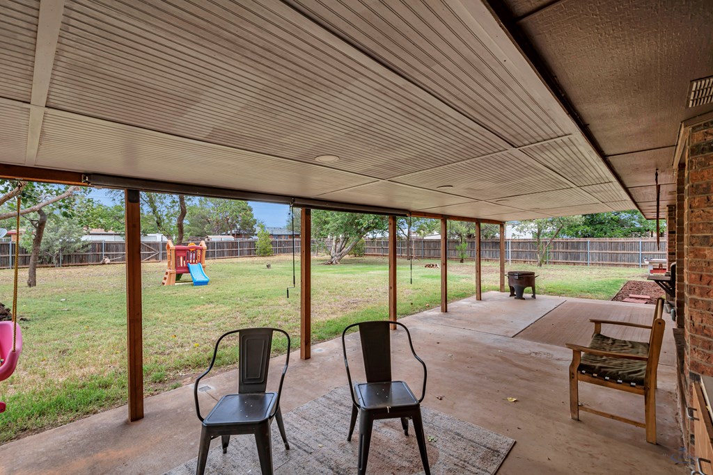 10807 E County Rd 105