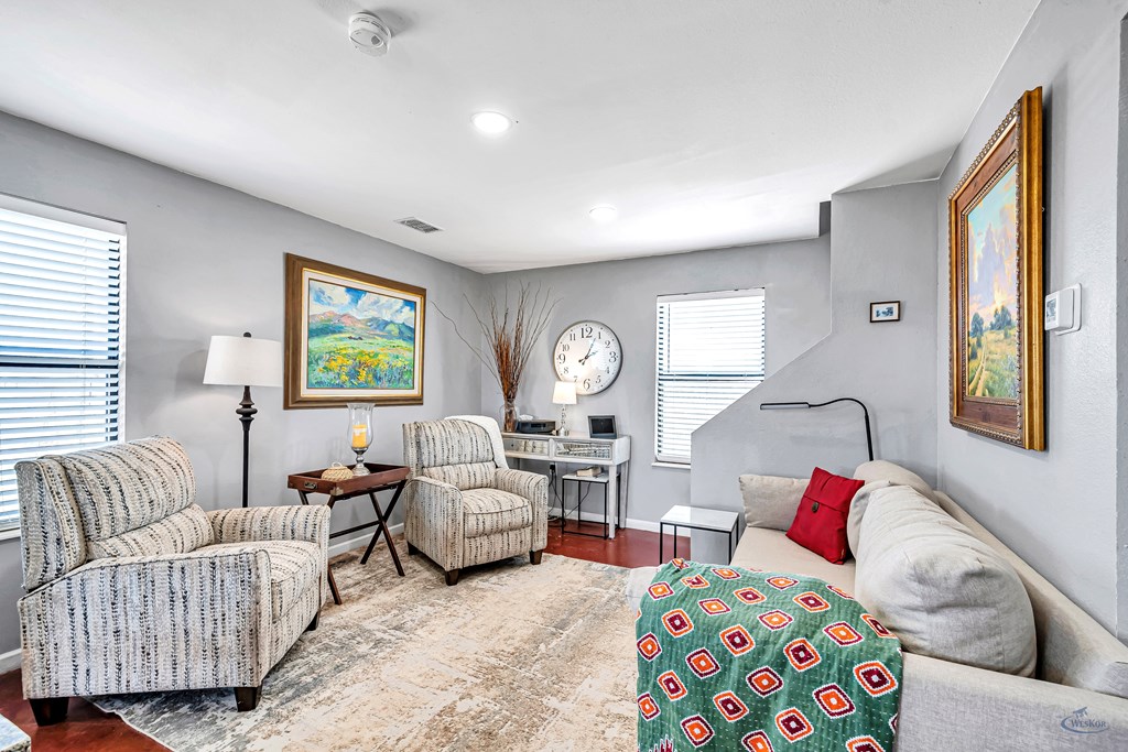 2611 Atasco Dr